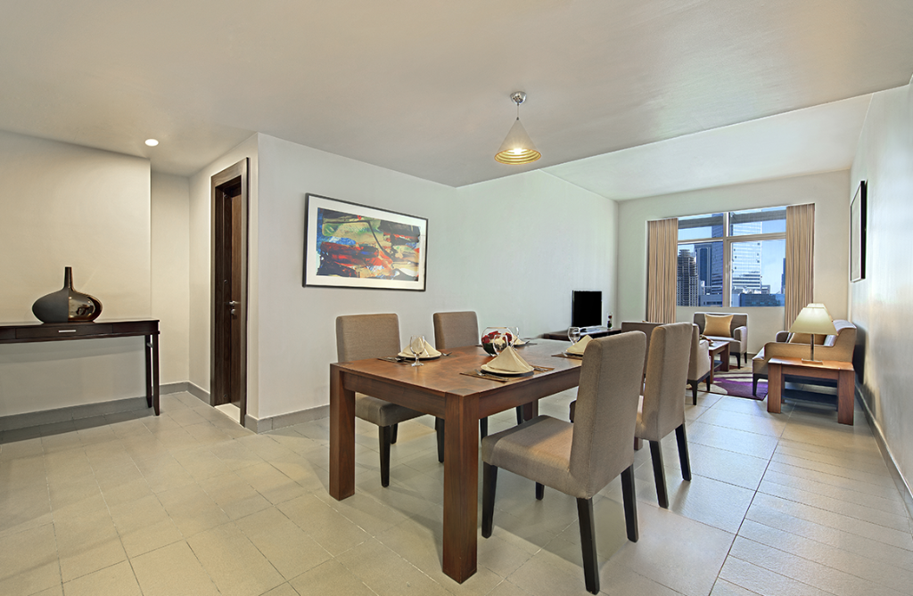 The Curve Hotel
