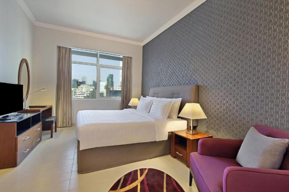 The Curve Hotel Main image